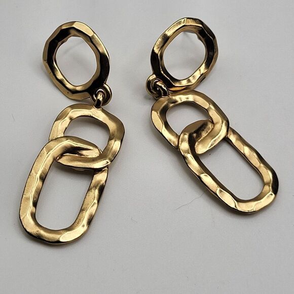 Kenneth Jay Lane Hammered Gold Tone Chain Dangle Earrings  2.5in - Picture 1 of 3